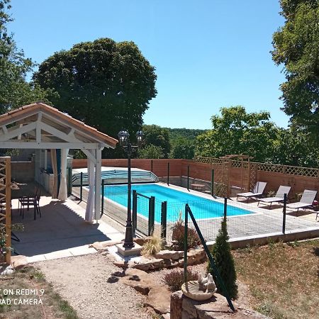 Le Logis Du Foirail Apartment Saint-Projet  Luaran gambar